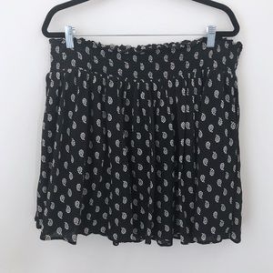 Old Navy Black Skirt Size XL